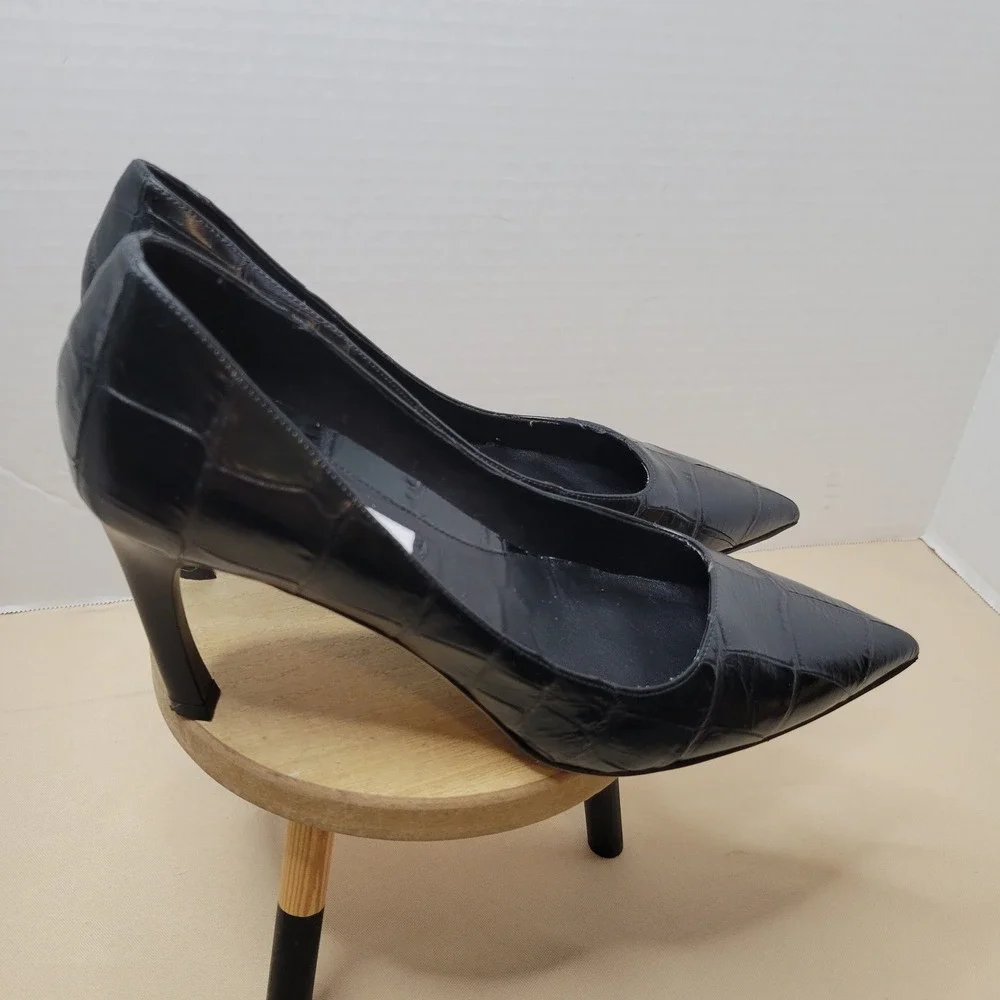MM.LaFleur The Ginger Black Croc Embossed Leather Pointed Toe Pump Heels size 37
